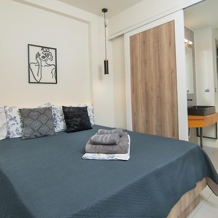 Olea Apartments Palioura เอปาโนมี ภายนอก รูปภาพ